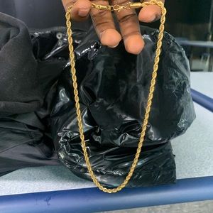 Gold 5mm chain